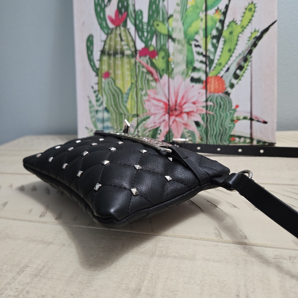 Michael Kors Women's MK Quilted Studded Multi-Bag-Black/Silver- EUC - Picture 8 of 16